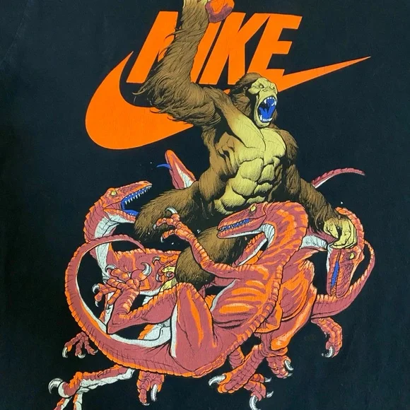 Vintage 00’s Nike Gorilla v Raptors T Shirt - Picture 2 of 6